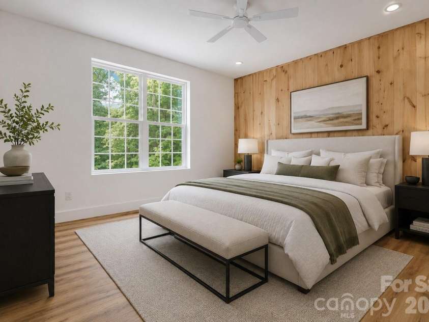 19 Green Valley Road, Asheville, NC 28806.  MLS# CAR4411506, YatesRealty ID 41881. Virtually Staged