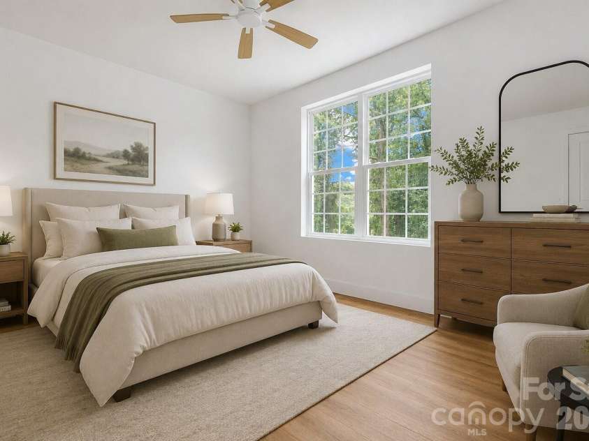 19 Green Valley Road, Asheville, NC 28806.  MLS# CAR4411506, YatesRealty ID 41881. Virtually Staged