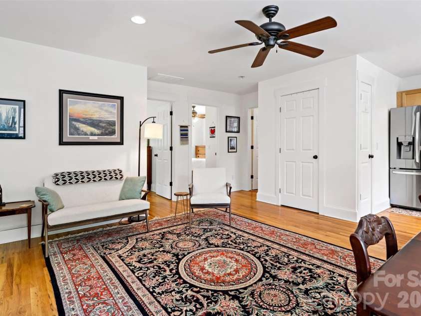 24 Browndale Road, Asheville, NC 28805.  MLS# CAR4407977, YatesRealty ID 41882. 