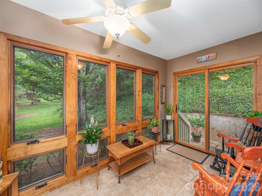 3201 Saint Augustine Place, Asheville, NC 28805.  MLS# CAR4395613, YatesRealty ID 41883. 