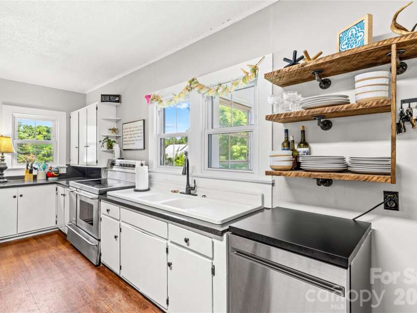 532 Rash Road, Olin, NC 28660.  MLS# CAR4410788, YatesRealty ID 41884. 