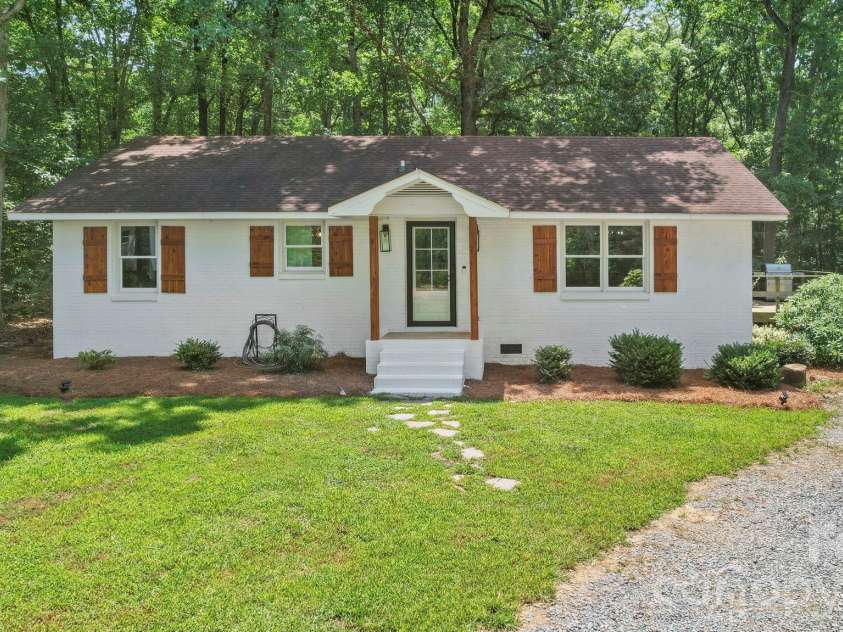 6214 New Salem Road, Marshville, NC 28103.  MLS# CAR4409358, YatesRealty ID 41886. 