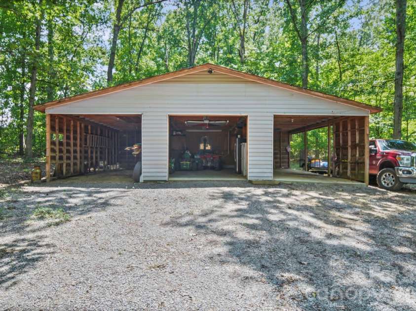 6214 New Salem Road, Marshville, NC 28103.  MLS# CAR4409358, YatesRealty ID 41886. 