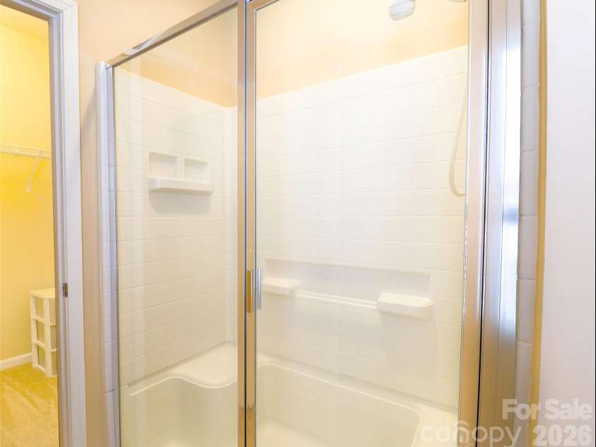 5061 Newport Lakes Drive, Rock Hill, SC 29732.  MLS# CAR4406565, YatesRealty ID 41887. 