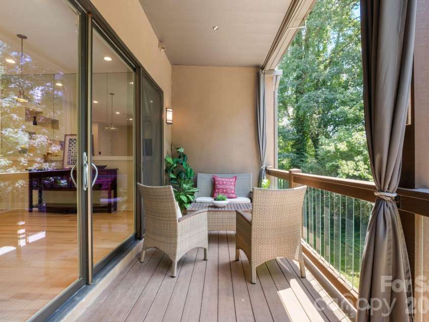 26 Macallan Lane, Asheville, NC 28805.  MLS# CAR4401347, YatesRealty ID 41888. 