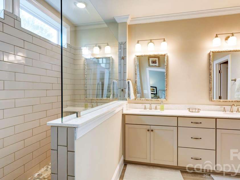 11101 Cobb Creek Court, Charlotte, NC 28277.  MLS# CAR4352210, YatesRealty ID 4189. 