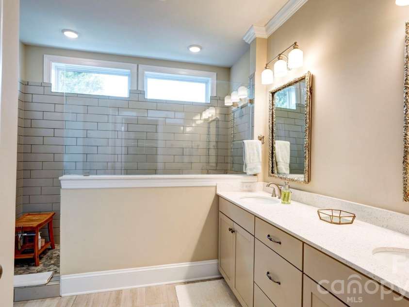 11101 Cobb Creek Court, Charlotte, NC 28277.  MLS# CAR4352210, YatesRealty ID 4189. 