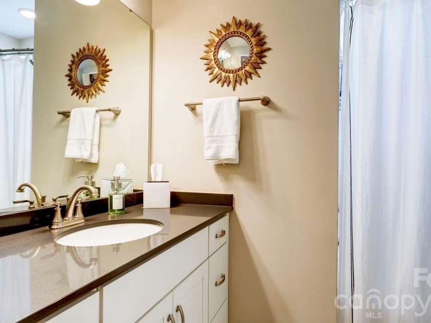11101 Cobb Creek Court, Charlotte, NC 28277.  MLS# CAR4352210, YatesRealty ID 4189. 
