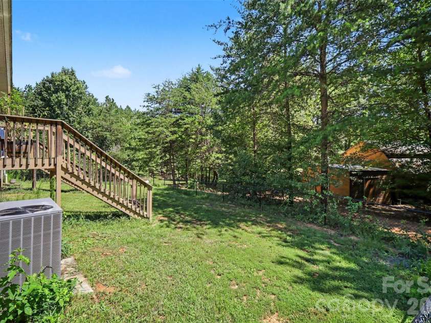 2702 Henry Knob Road, Clover, SC 29710.  MLS# CAR4410295, YatesRealty ID 41890. 