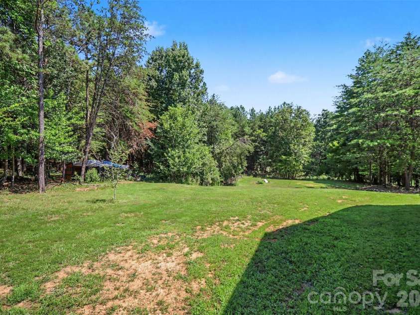 2702 Henry Knob Road, Clover, SC 29710.  MLS# CAR4410295, YatesRealty ID 41890. 
