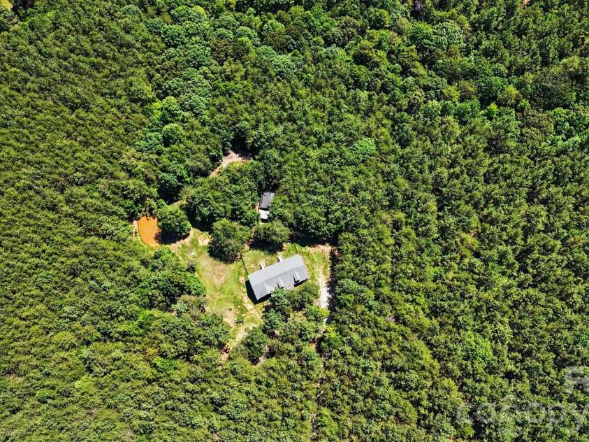 2702 Henry Knob Road, Clover, SC 29710.  MLS# CAR4410295, YatesRealty ID 41890. 