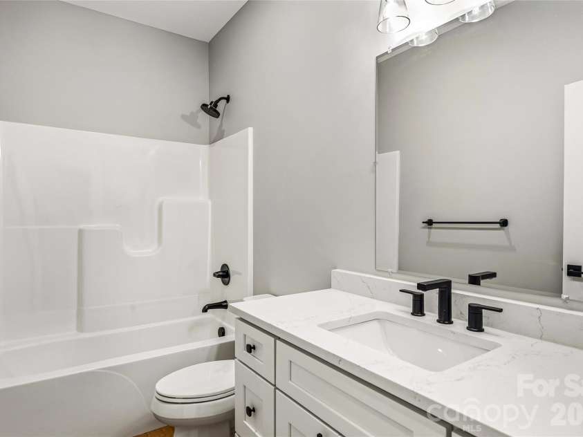 334 Woodland Drive, Hendersonville, NC 28792.  MLS# CAR4407345, YatesRealty ID 41891. 