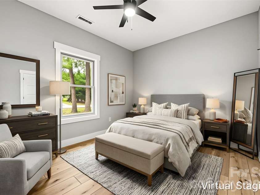 334 Woodland Drive, Hendersonville, NC 28792.  MLS# CAR4407345, YatesRealty ID 41891. 
