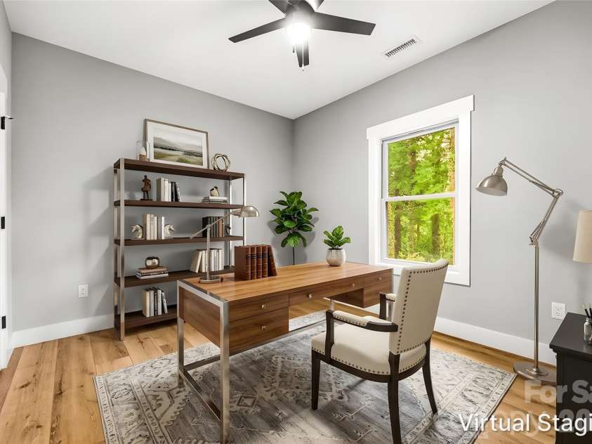 334 Woodland Drive, Hendersonville, NC 28792.  MLS# CAR4407345, YatesRealty ID 41891. 