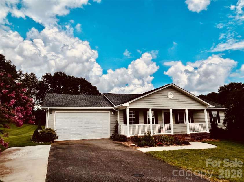 253 Stable Brook Lane, Taylorsville, NC 28681.  MLS# CAR4411348, YatesRealty ID 41892. 
