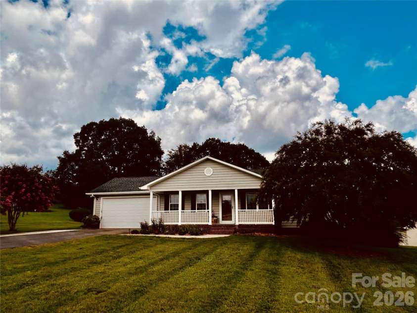 253 Stable Brook Lane, Taylorsville, NC 28681.  MLS# CAR4411348, YatesRealty ID 41892. 