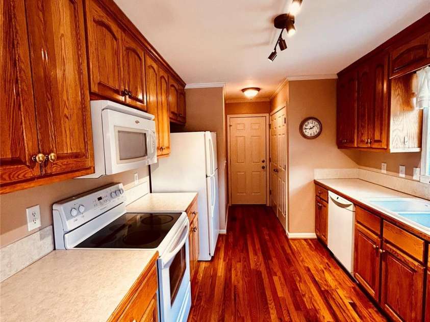 253 Stable Brook Lane, Taylorsville, NC 28681.  MLS# CAR4411348, YatesRealty ID 41892. 
