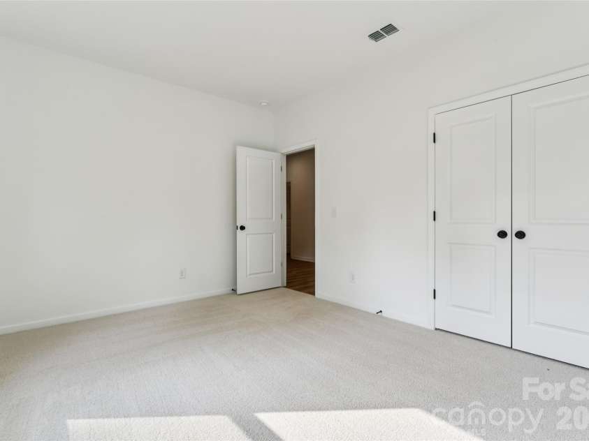 1004 Oak Hill Drive, Monroe, NC 28112.  MLS# CAR4408490, YatesRealty ID 41893. 