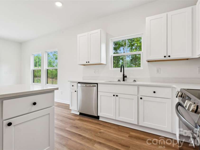 1004 Oak Hill Drive, Monroe, NC 28112.  MLS# CAR4408490, YatesRealty ID 41893. 