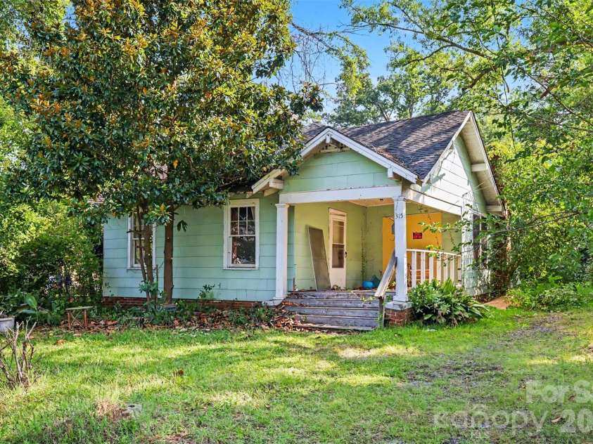 315 State Street, Rock Hill, SC 29730.  MLS# CAR4408068, YatesRealty ID 41896. 