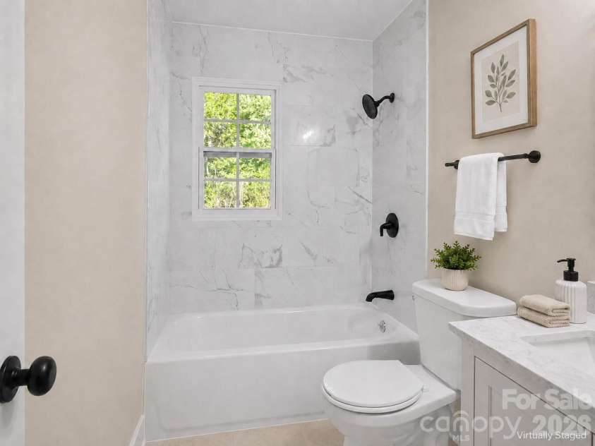 432 Springhill Drive, Matthews, NC 28104.  MLS# CAR4411729, YatesRealty ID 41897. 