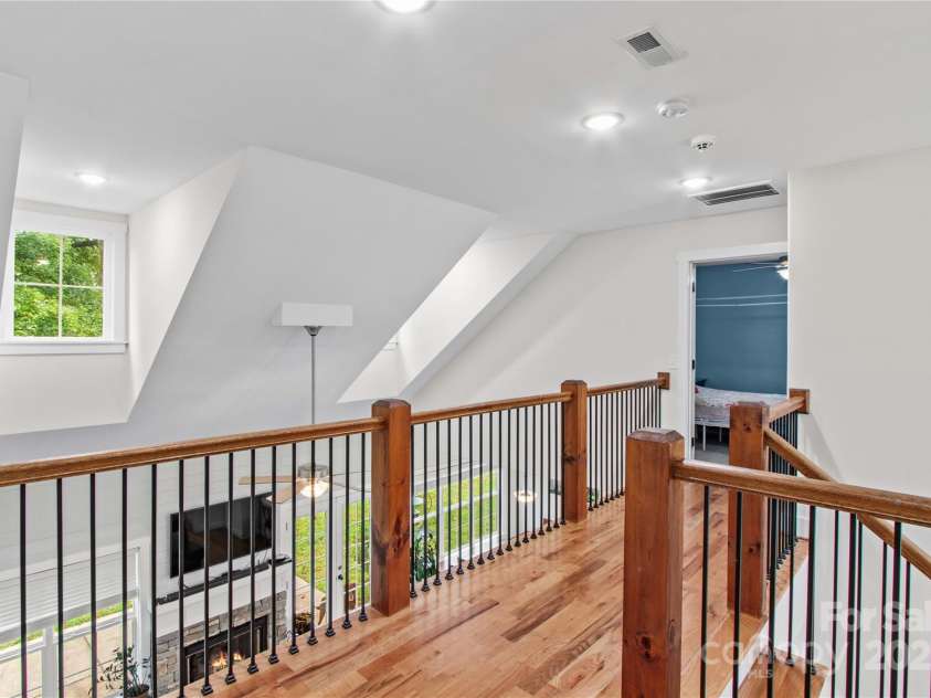 178 Nellwood Court, Mocksville, NC 27028.  MLS# CAR4301182, YatesRealty ID 419. Beautiful elegant catwalk railing