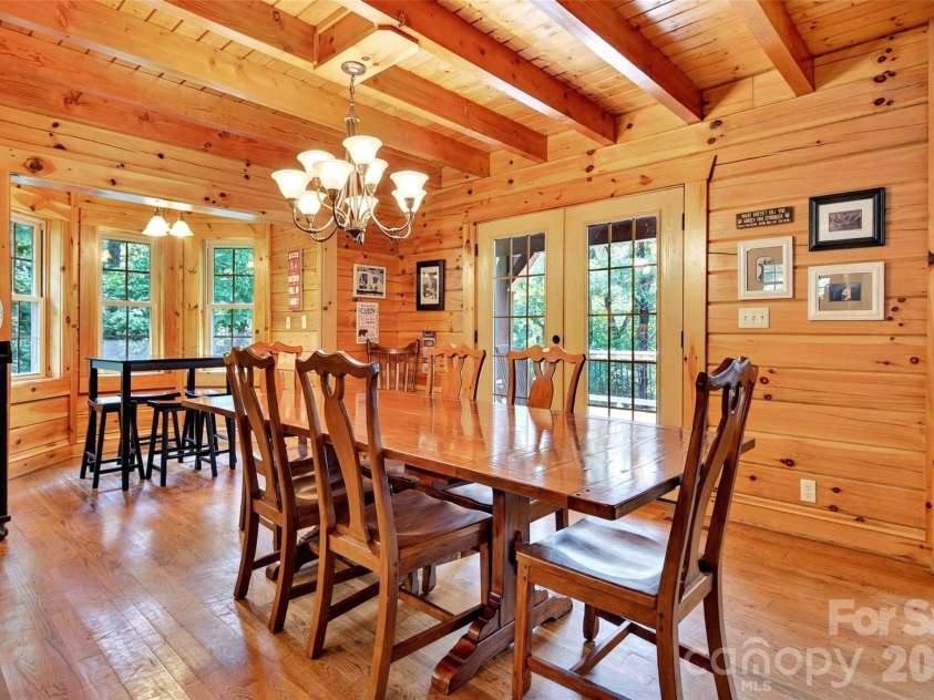 1767 Catawba Falls Parkway, Black Mountain, NC 28711.  MLS# CAR4411768, YatesRealty ID 41900. Dining Area