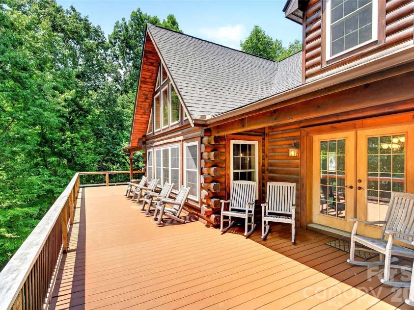 1767 Catawba Falls Parkway, Black Mountain, NC 28711.  MLS# CAR4411768, YatesRealty ID 41900. Main level back deck