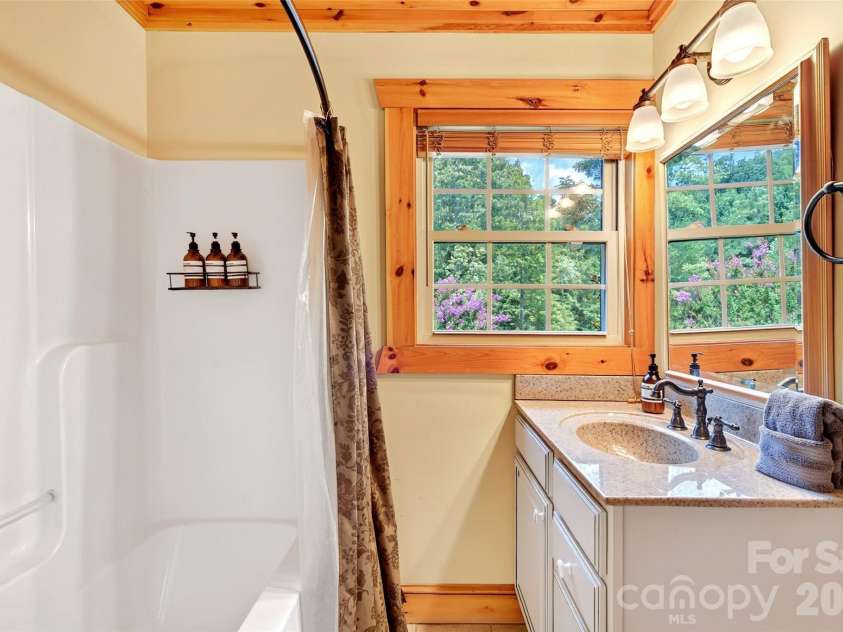 1767 Catawba Falls Parkway, Black Mountain, NC 28711.  MLS# CAR4411768, YatesRealty ID 41900. Upper level ensuite bath #2