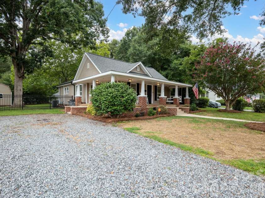 1103 Mable Avenue, Kannapolis, NC 28083.  MLS# CAR4402555, YatesRealty ID 41902. 