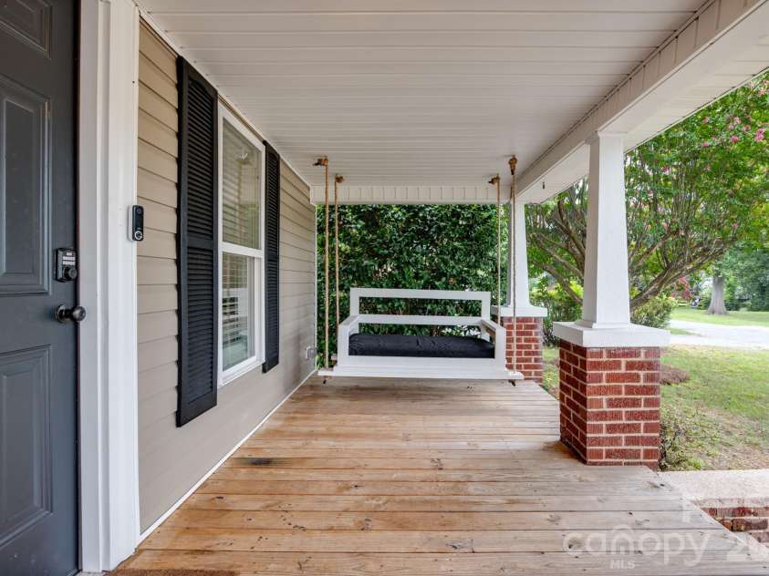 1103 Mable Avenue, Kannapolis, NC 28083.  MLS# CAR4402555, YatesRealty ID 41902. Swing conveys!