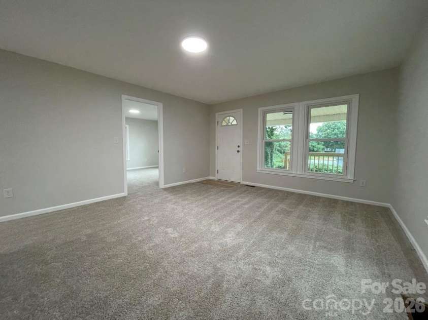 1617 4th Avenue, Gastonia, NC 28052.  MLS# CAR4405246, YatesRealty ID 41906. 