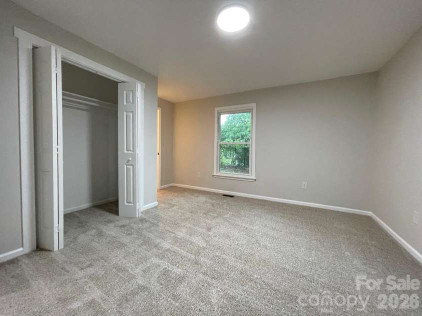 1617 4th Avenue, Gastonia, NC 28052.  MLS# CAR4405246, YatesRealty ID 41906. 