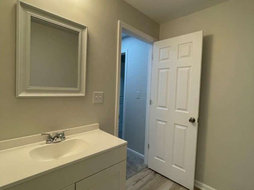 1617 4th Avenue, Gastonia, NC 28052.  MLS# CAR4405246, YatesRealty ID 41906. 