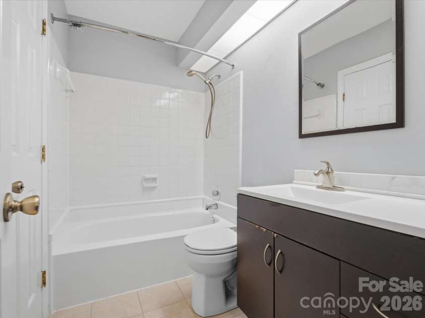 9404 Vicksburg Park Court, Charlotte, NC 28210.  MLS# CAR4351899, YatesRealty ID 41907. 
