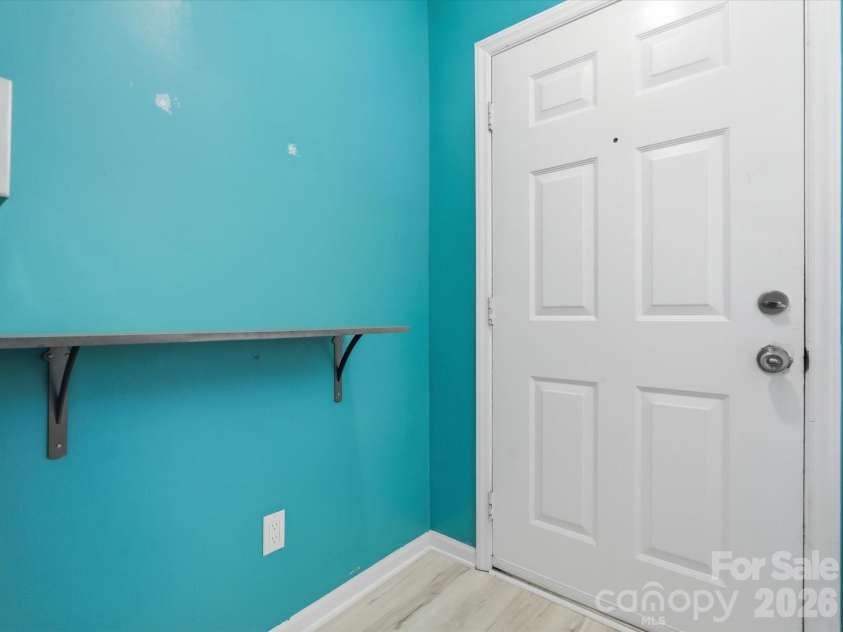 9404 Vicksburg Park Court, Charlotte, NC 28210.  MLS# CAR4351899, YatesRealty ID 41907. 