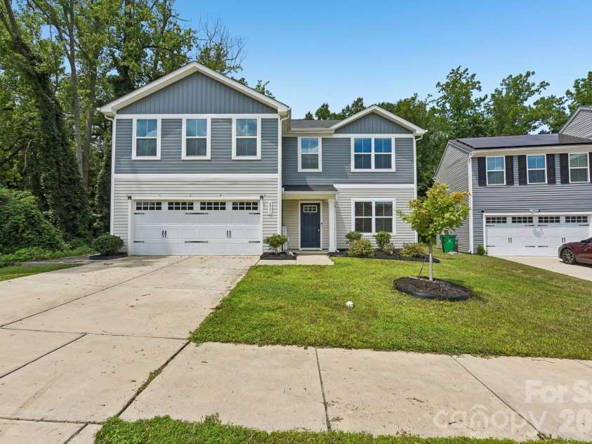 6931 Ludell Lane, Charlotte, NC 28215.  MLS# CAR4408618, YatesRealty ID 41908. 
