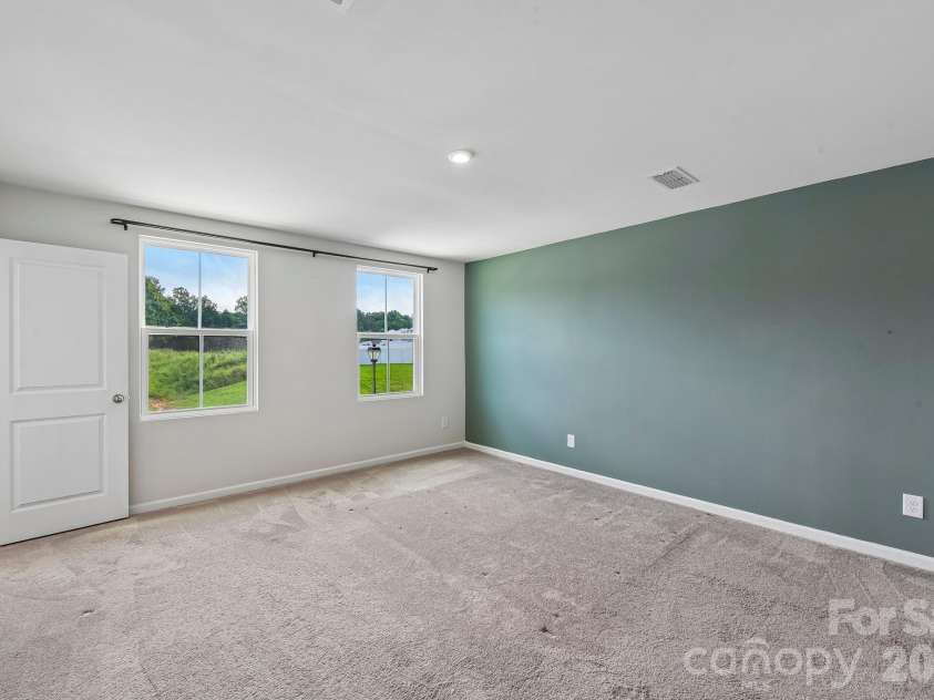 6931 Ludell Lane, Charlotte, NC 28215.  MLS# CAR4408618, YatesRealty ID 41908. 