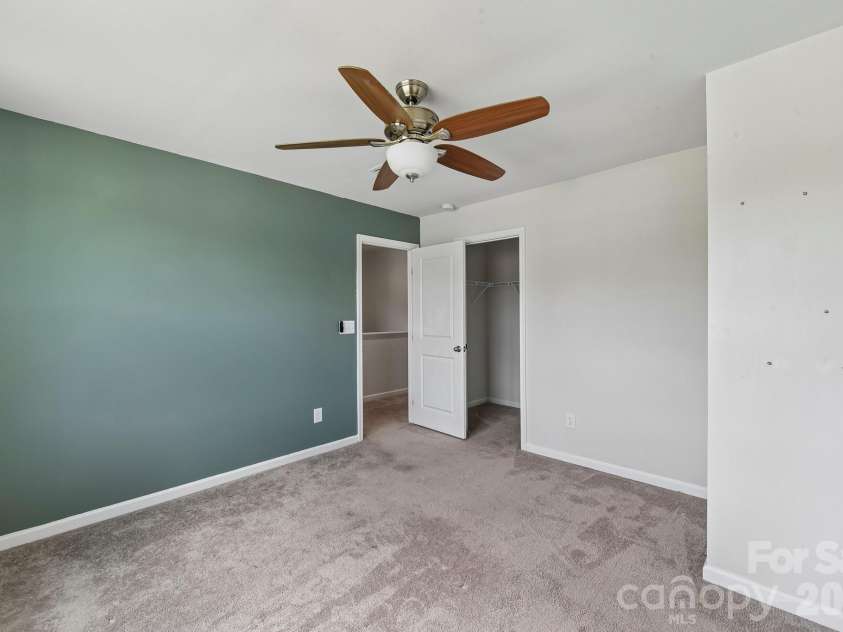6931 Ludell Lane, Charlotte, NC 28215.  MLS# CAR4408618, YatesRealty ID 41908. 