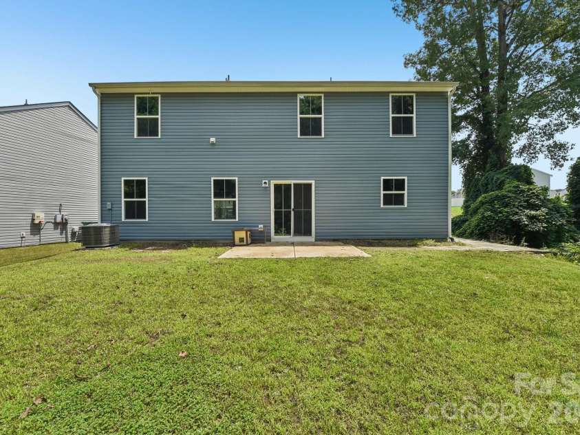 6931 Ludell Lane, Charlotte, NC 28215.  MLS# CAR4408618, YatesRealty ID 41908. 