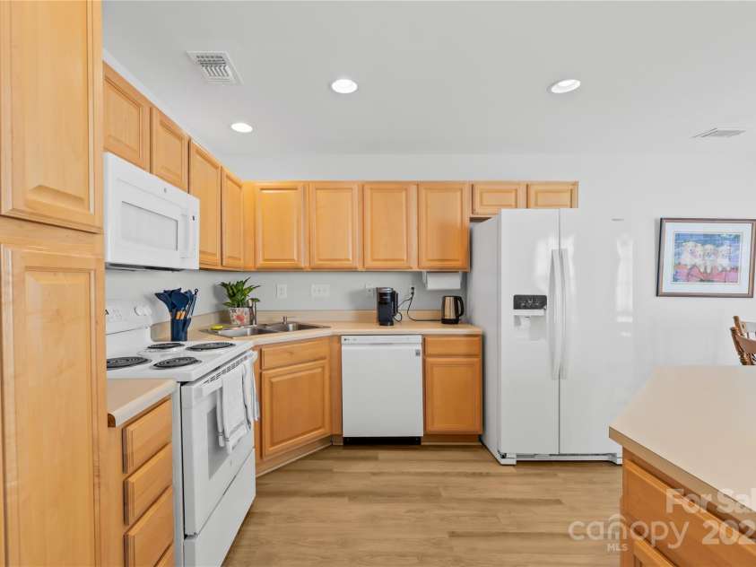 11308 Morgan Valley Lane, Charlotte, NC 28270.  MLS# CAR4239413, YatesRealty ID 4191. 