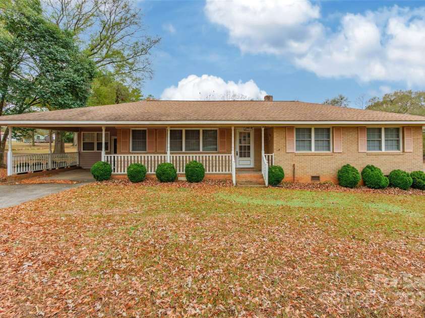 2100 JB Denton Road, Lancaster, SC 29720.  MLS# CAR4327127, YatesRealty ID 4191. 
