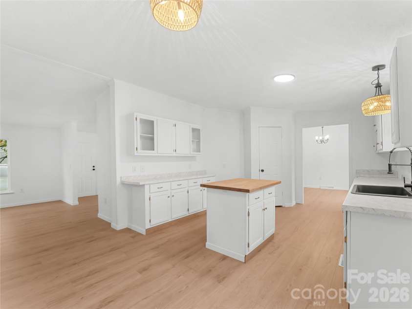 398 Staton Road, Flat Rock, NC 28731.  MLS# CAR4404515, YatesRealty ID 41912. Kitchen