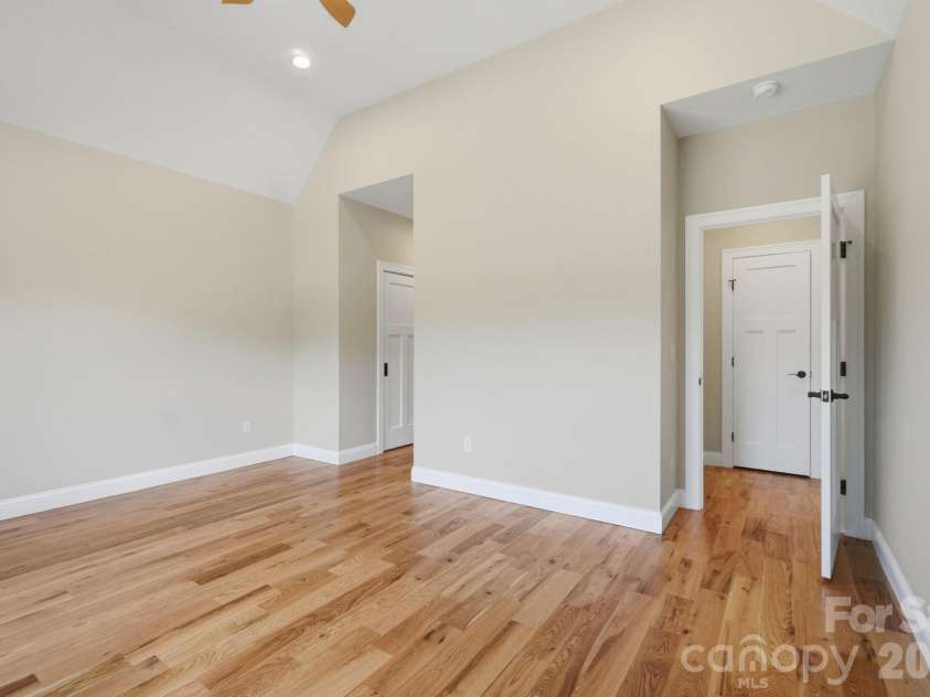 5529 Paddock Way, Granite Falls, NC 28630.  MLS# CAR4404325, YatesRealty ID 41913. Dual Closets