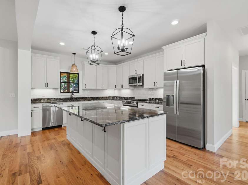 5529 Paddock Way, Granite Falls, NC 28630.  MLS# CAR4404325, YatesRealty ID 41913. Stainless Steel Appliances