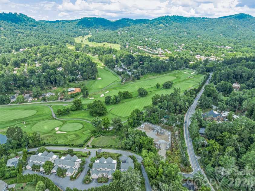 30 Dover Street, Asheville, NC 28804.  MLS# CAR4370162, YatesRealty ID 41916. 
