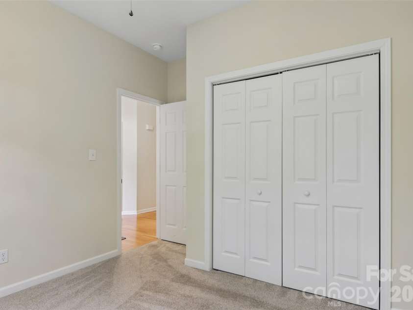 102 Woodcreek Circle, Swannanoa, NC 28778.  MLS# CAR4409853, YatesRealty ID 41918. 