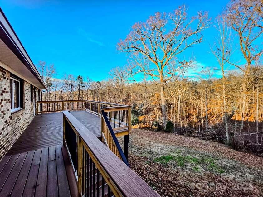 238 Lincoln Drive, Forest City, NC 28043.  MLS# CAR4328819, YatesRealty ID 4192. 