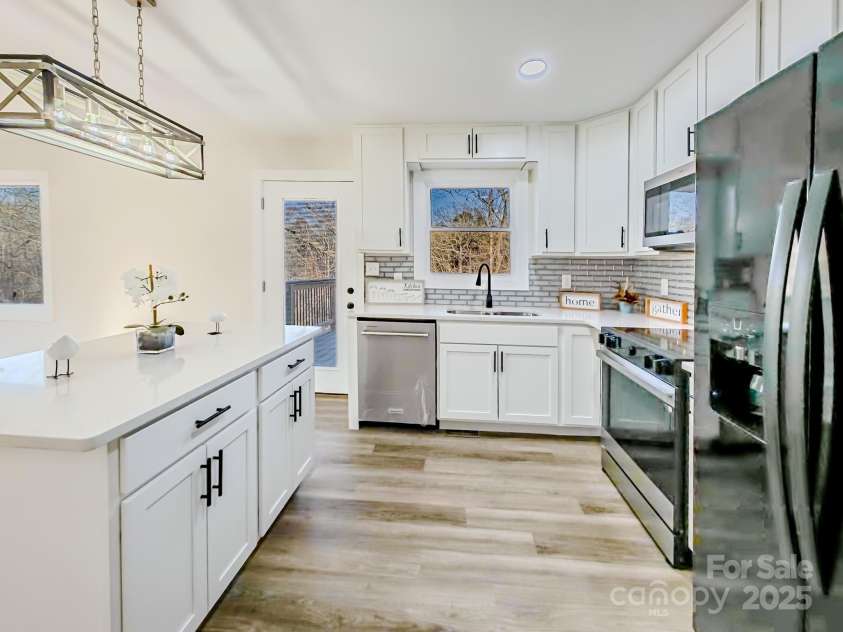 238 Lincoln Drive, Forest City, NC 28043.  MLS# CAR4328819, YatesRealty ID 4192. 