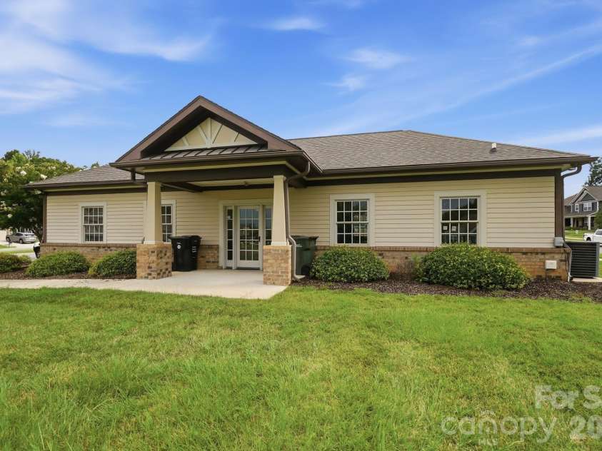 1168 Hearth Lane, Concord, NC 28025.  MLS# CAR4401447, YatesRealty ID 41921. 